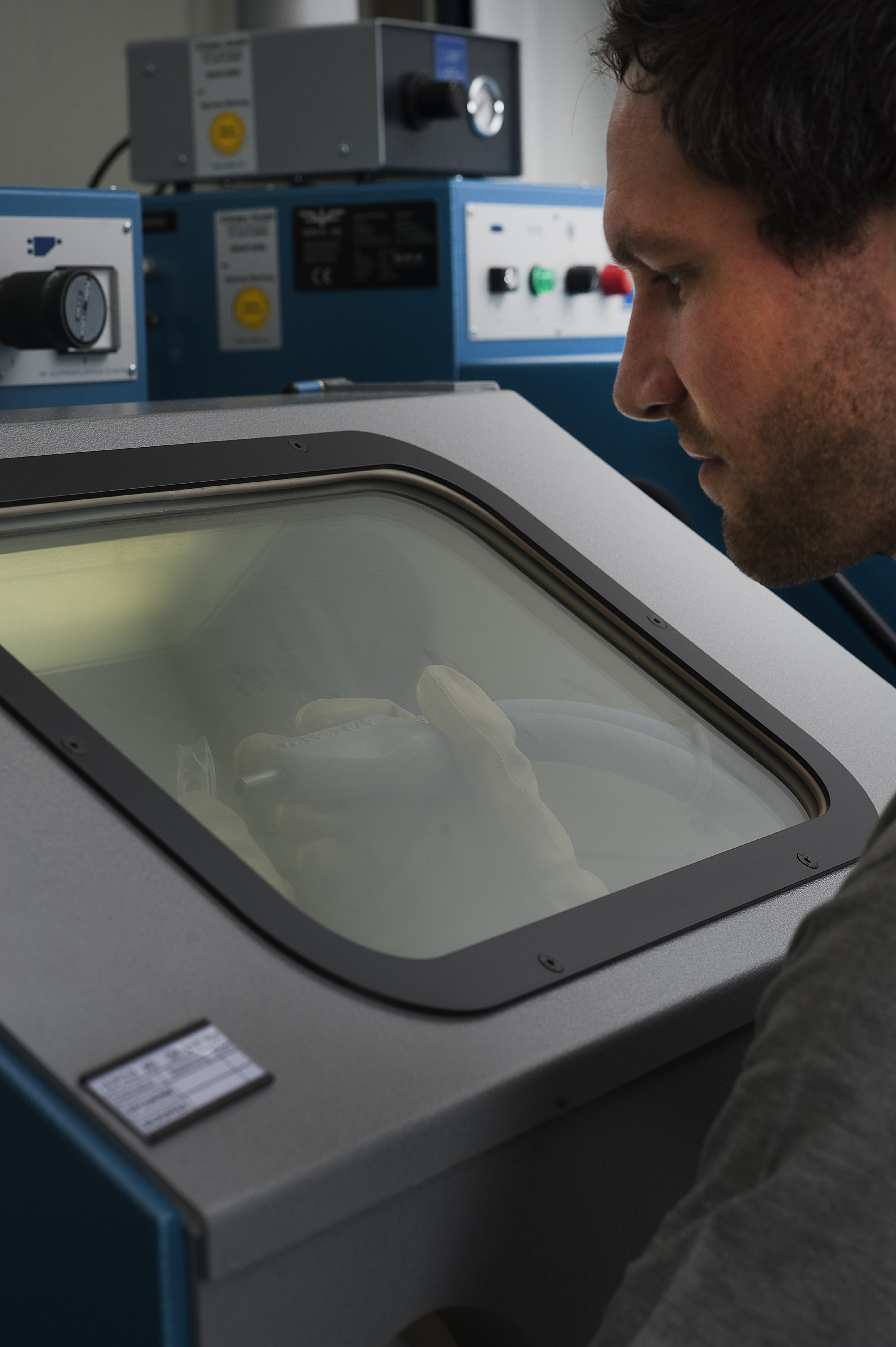 Post Processing Of AM Parts (LEO 6170)1